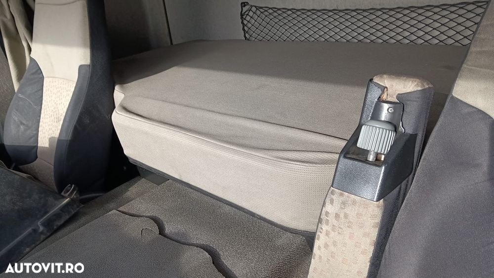 Renault PREMIUM 24GD - 11