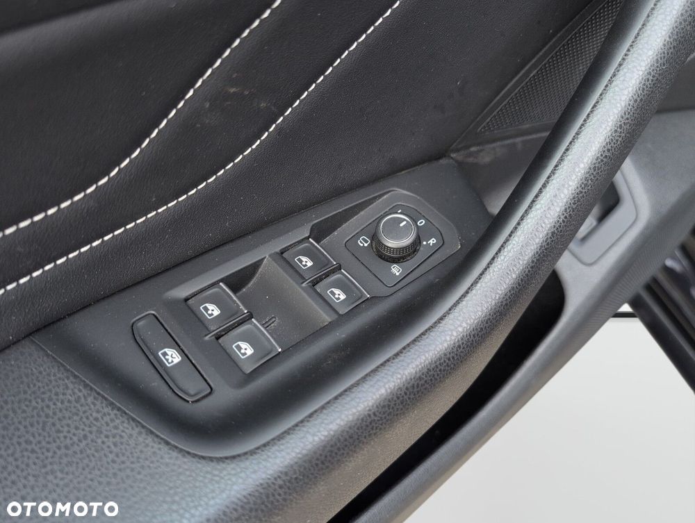 Volkswagen Arteon 2.0 TDI 4Motion R-Line DSG - 21