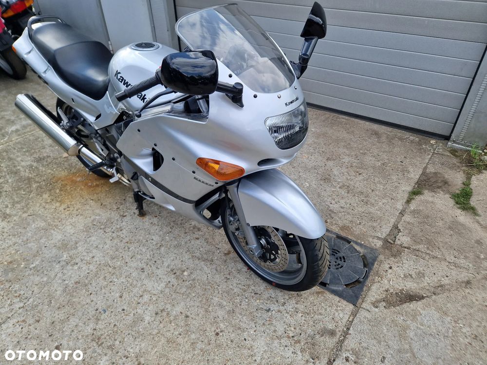 Kawasaki ZZR - 3
