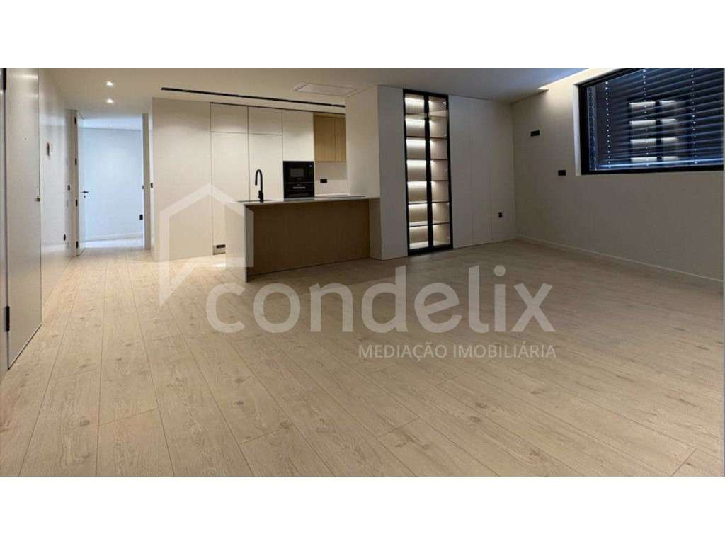 T4 Novo em Gondomar - Grande imagem: 2/23