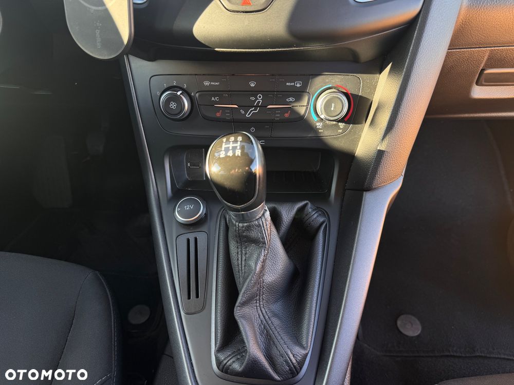 Ford Focus 1.6 Trend - 10
