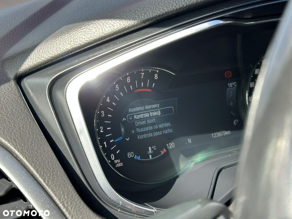 Ford Mondeo Turnier 1.5 EcoBoost Start-Stopp Titanium - 21