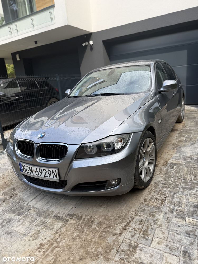 BMW Seria 3 318i - 3
