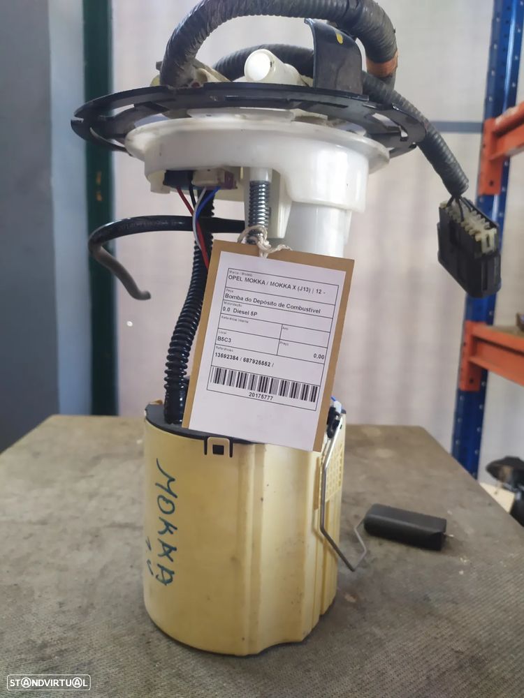 BOMBA DE COMBUSTIVEL OPEL MOKKA | MOKKA X / 13592384 / 687925552 - 1