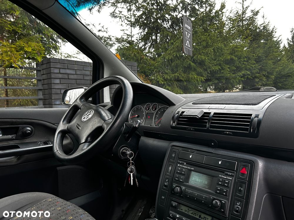 Volkswagen Sharan 1.8T Highline - 13