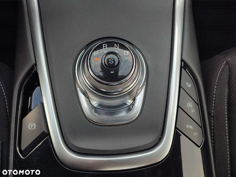 Ford S-Max 2.0 EcoBlue Titanium - 36