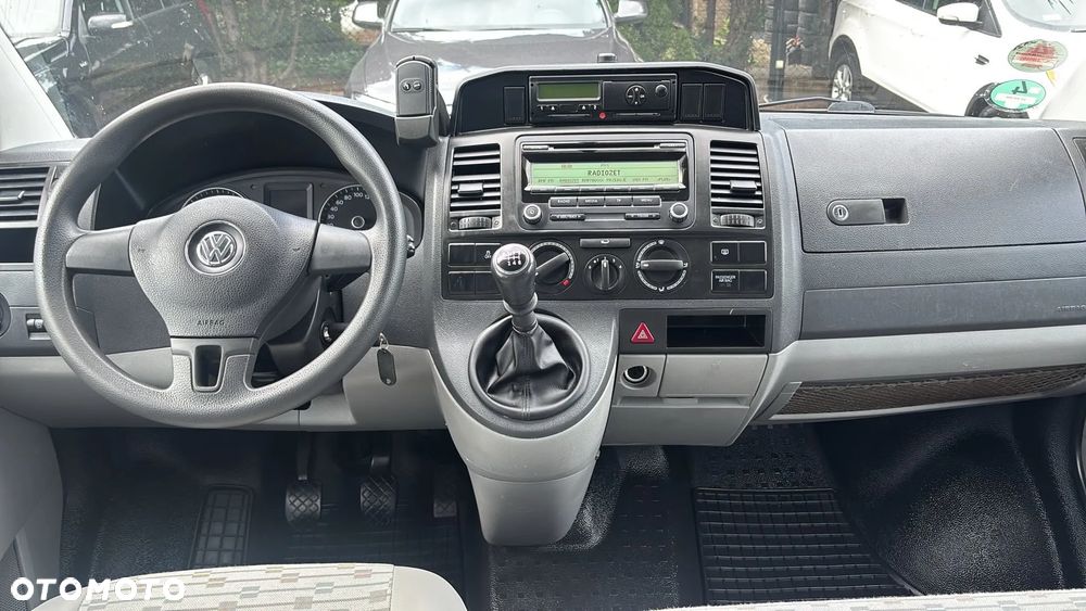 Volkswagen Transporter T5 - 20