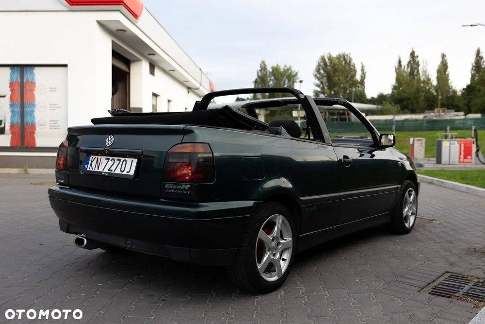 Volkswagen Golf Cabriolet 1.8 Avantgarde - 4