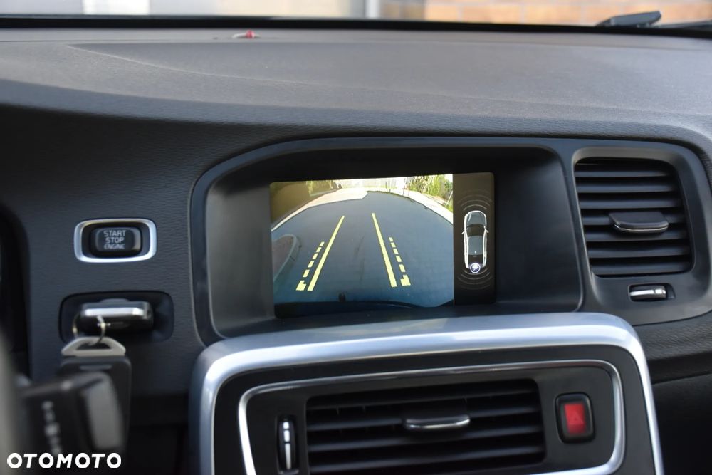 Volvo S60 D3 Summum - 15