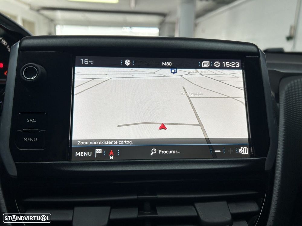 Peugeot 2008 1.2 PureTech Allure - 16