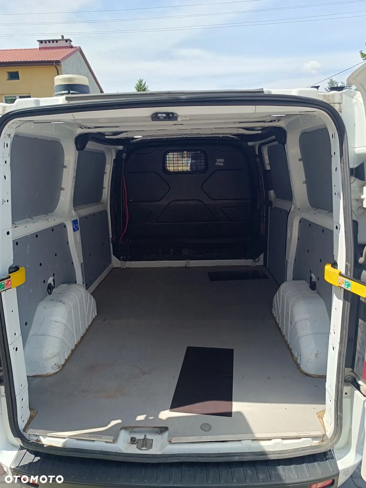Ford Transit Custom - 7