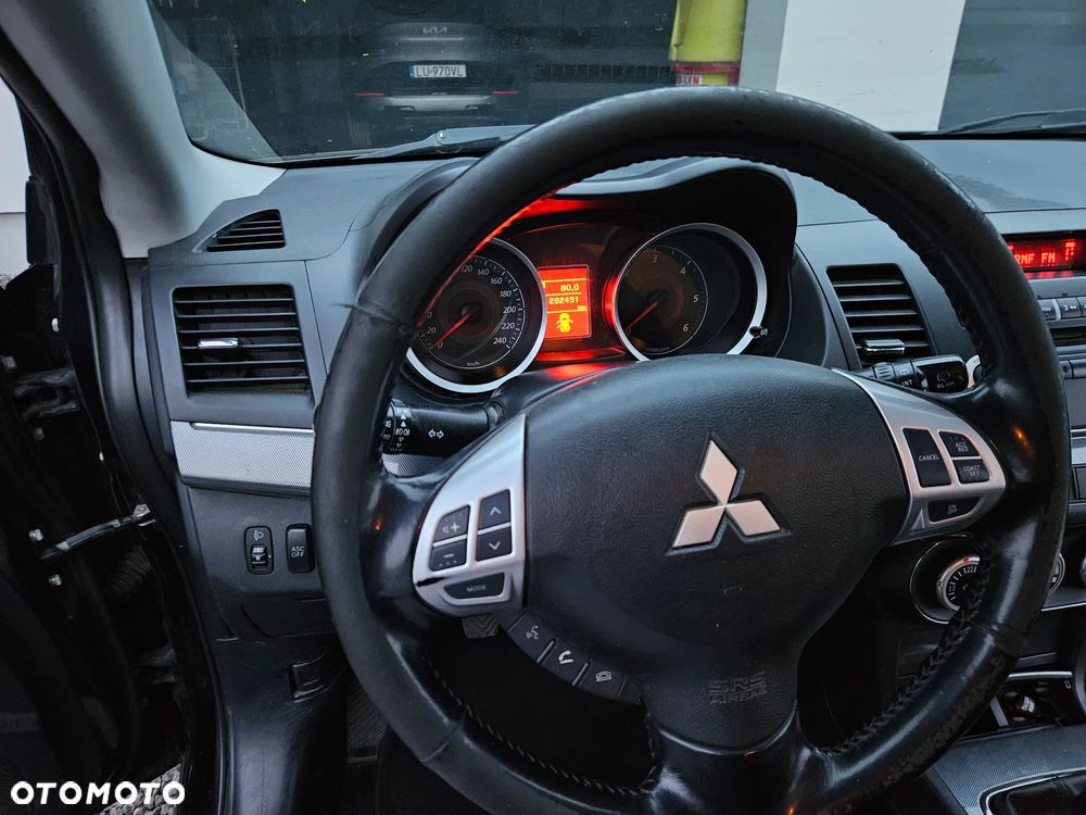 Mitsubishi Lancer 2.0 DID Instyle - 10
