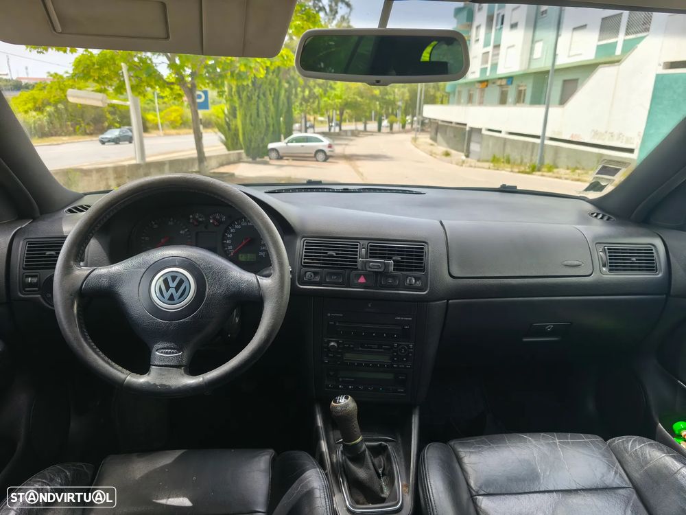 VW Golf 1.9 TDi Highline - 12