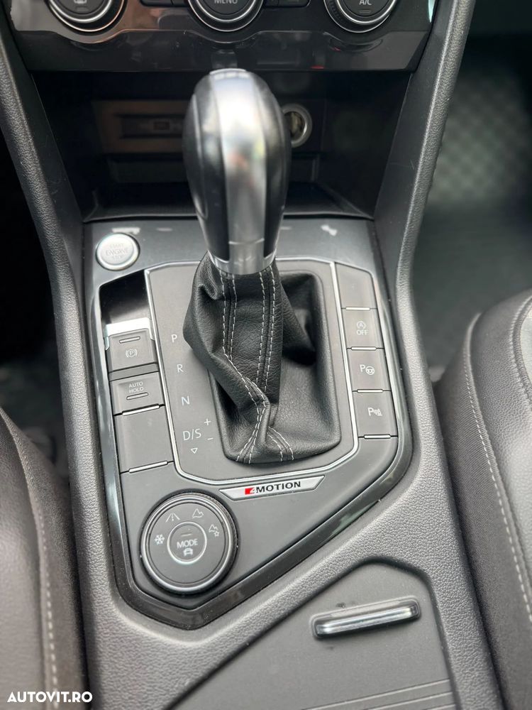 Volkswagen Tiguan - 14