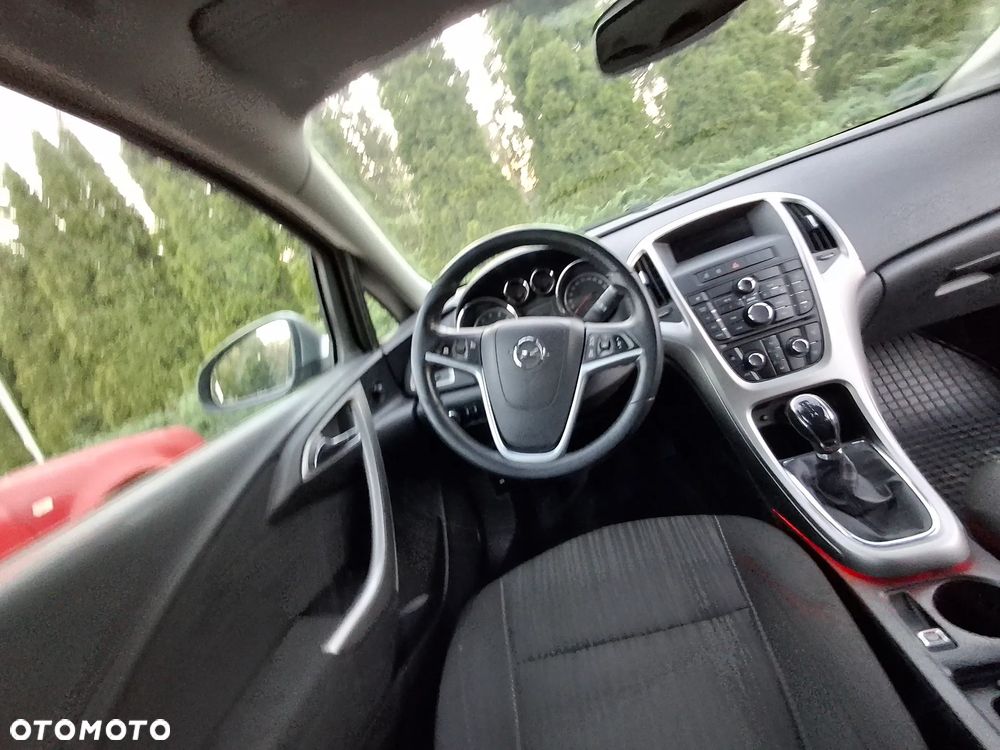 Opel Astra 1.6 - 7