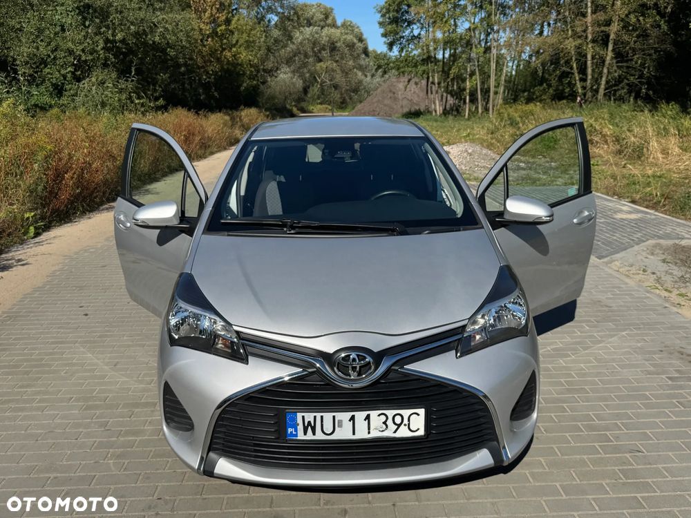 Toyota Yaris - 15