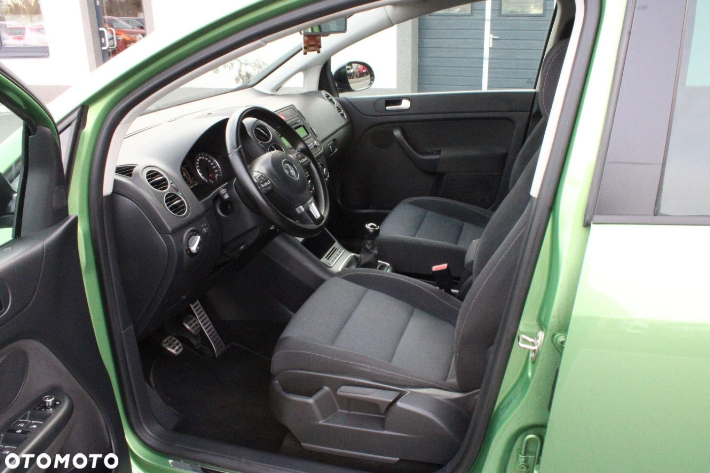 Volkswagen Golf Plus - 16