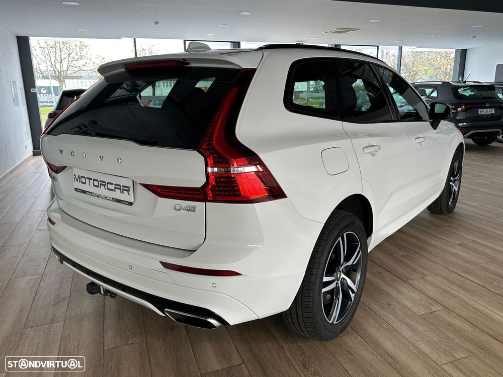 Volvo XC 60 2.0 D4 R-Design Geartronic - 9