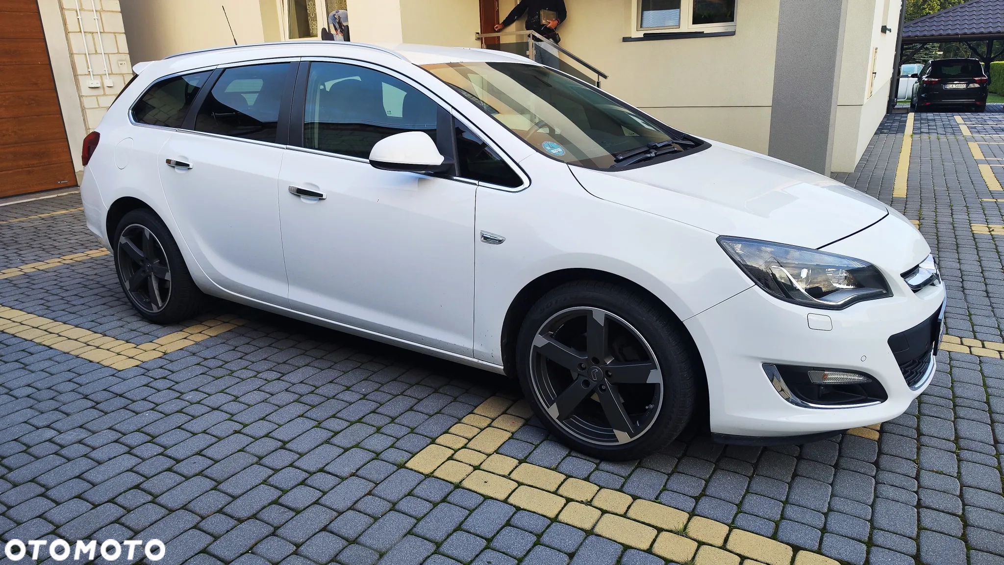 Opel Astra GTC 1.4 Turbo - 6