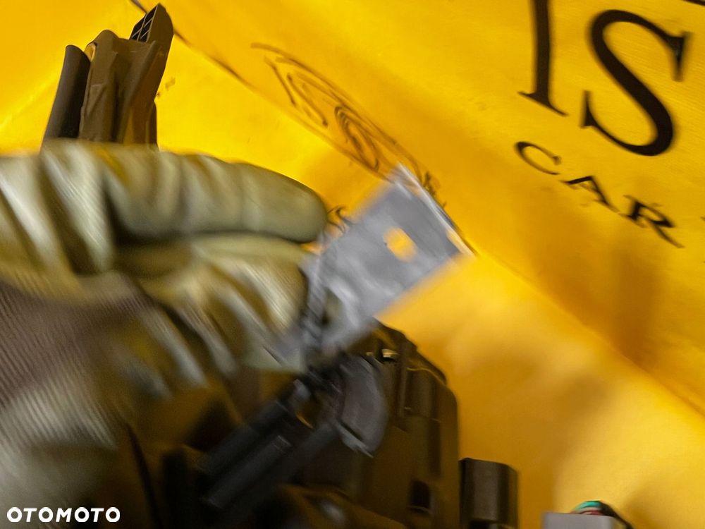 REFLEKTOR LAMPA PRZEDNIA PRZÓD PRAWY LED SUBARU FORESTER VI SL 25- - 8