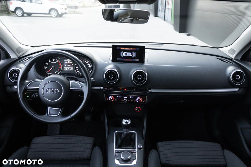Audi A3 Sportback 1.4 TFSI Ambition - 8