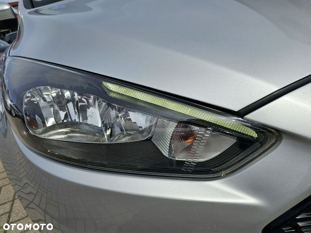 Ford Focus - 4
