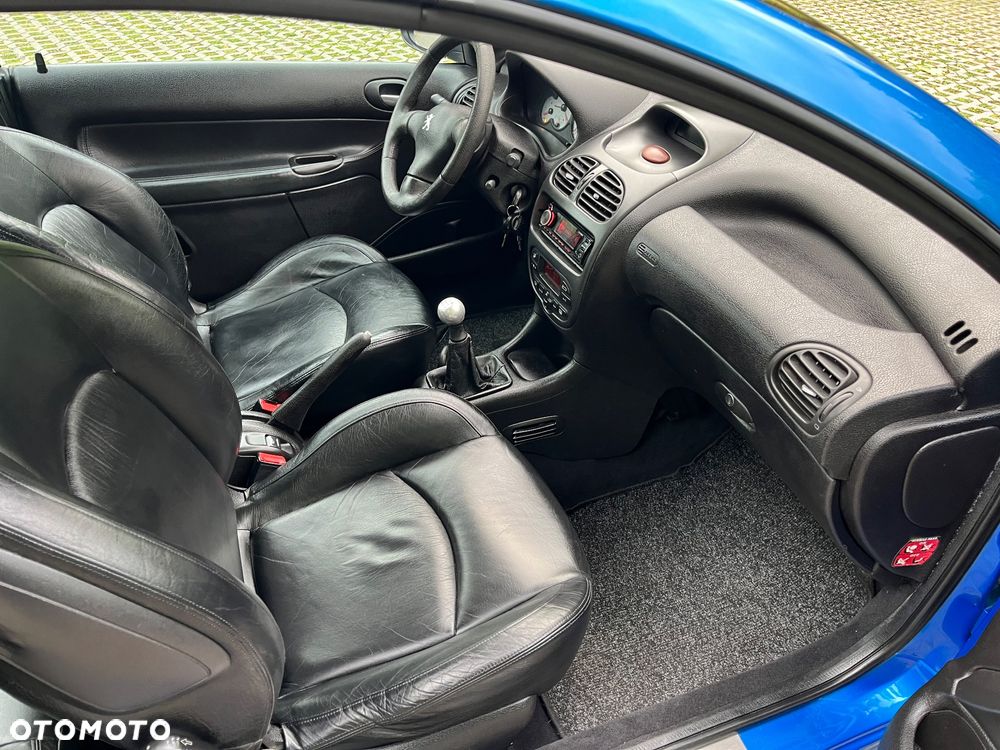 Peugeot 206 CC - 16