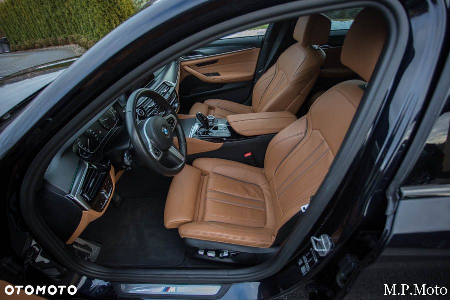 BMW Seria 5 520d M Sport Edition - 18
