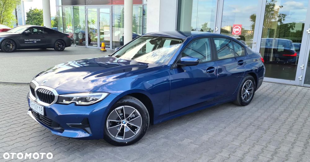 BMW Seria 3 318i