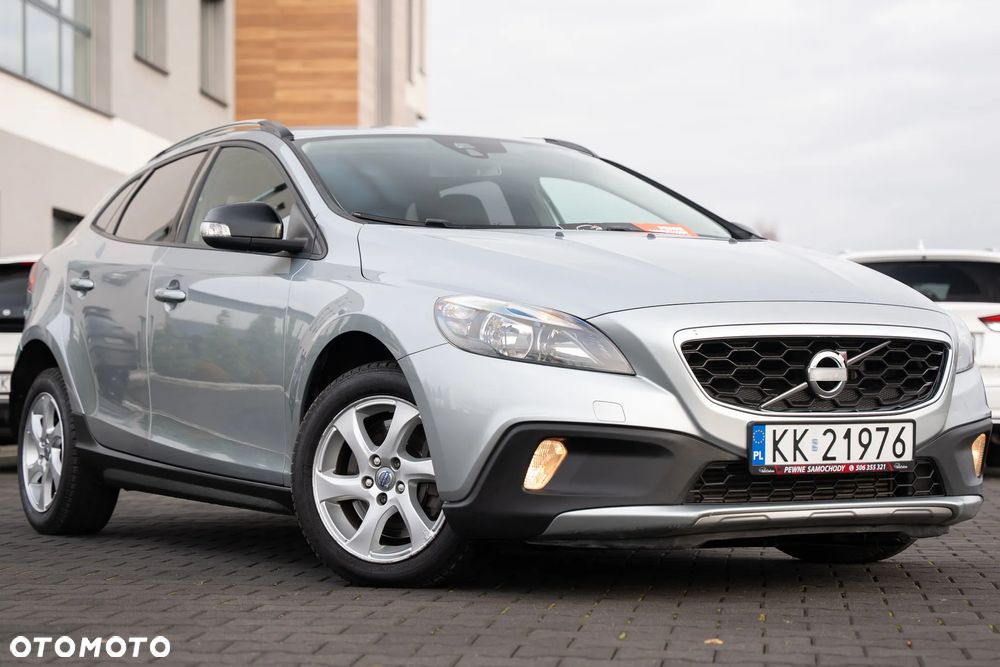 Volvo V40 Cross Country D3 Momentum - 5