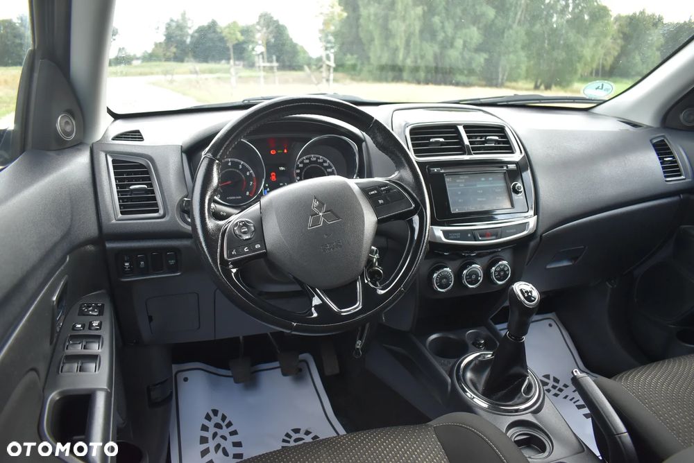 Mitsubishi ASX 1.6 Invite Navi - 31
