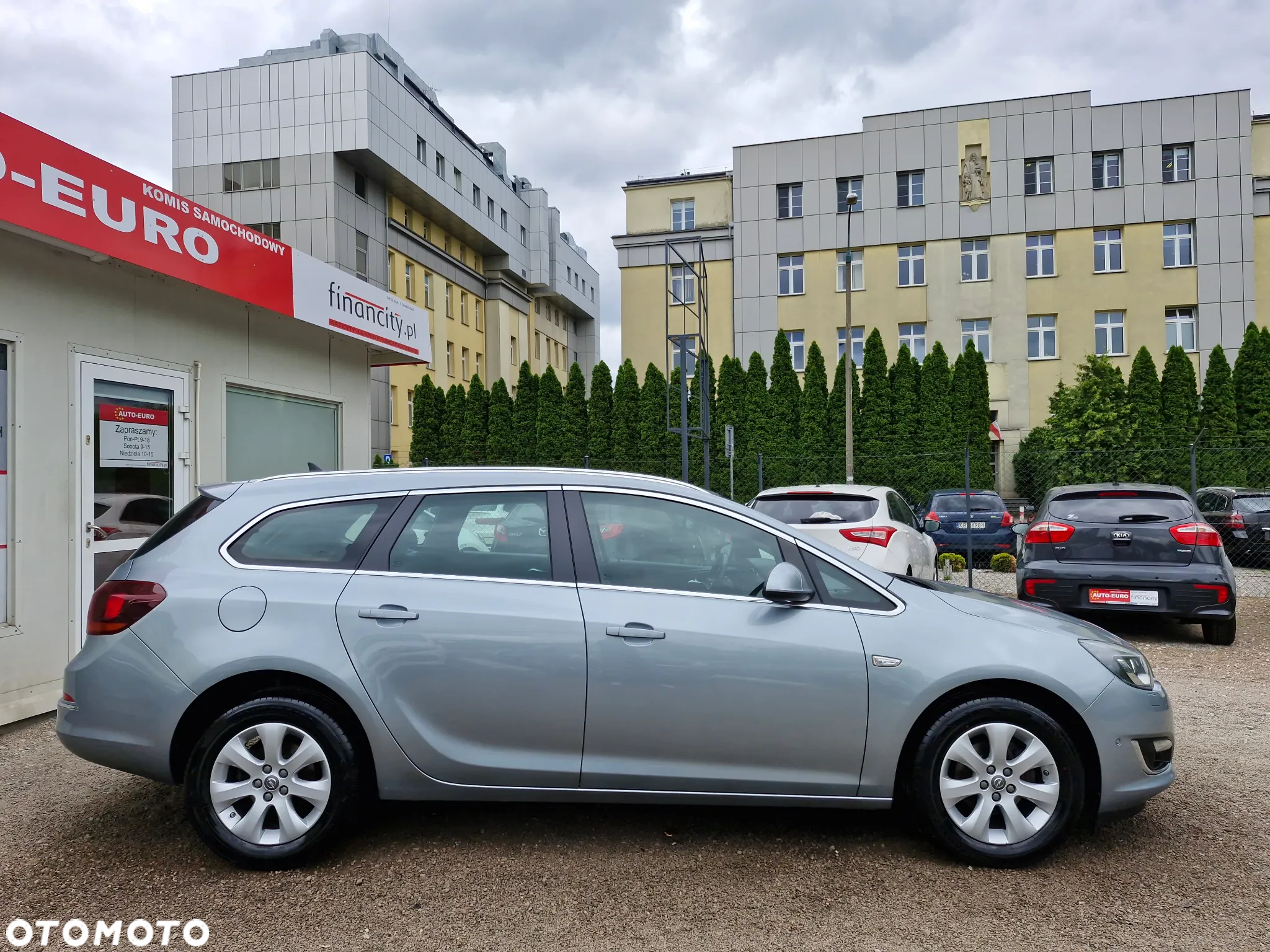 Opel Astra IV 1.4 T Cosmo S&S EU6 - 6