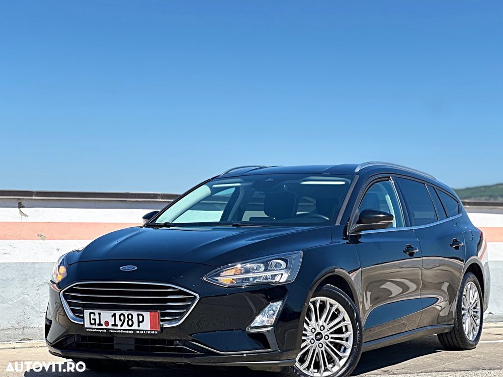 Ford Focus 2.0 EcoBlue Start-Stopp-System Aut. TITANIUM - 2