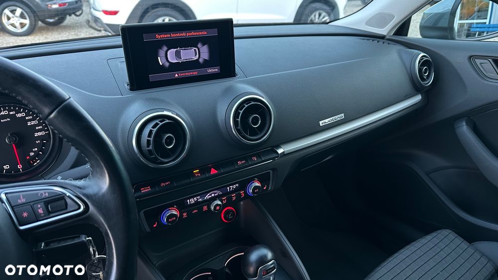 Audi A3 Sportback 2.0 TDI (clean diesel) quattro S tronic S line Sportpaket - 14