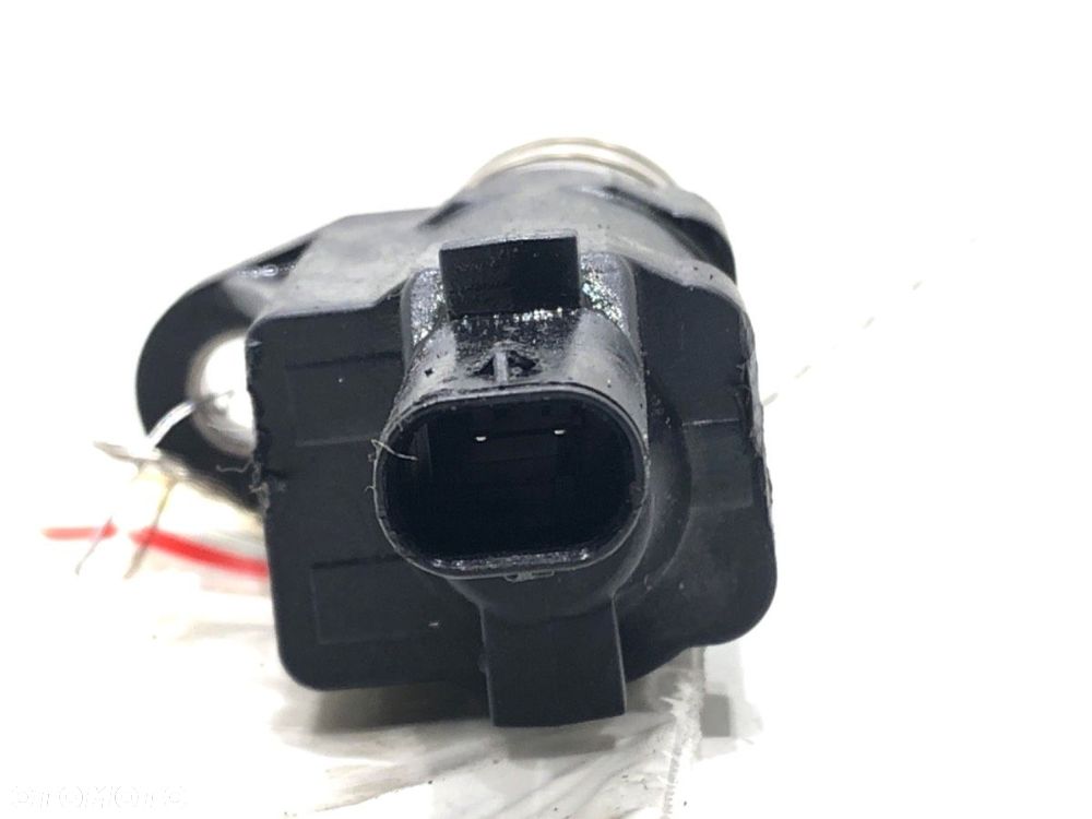 ZAWÓR CIŚNIENIA OLEJU  BMW 2 Gran Coupe (F44) 2019 - 2022 220 i 131 kW [178 KM] benzyna 2020 - - 3