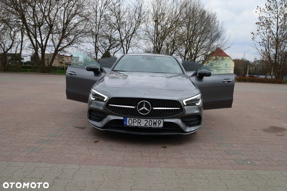 Mercedes-Benz CLA 220 4-Matic AMG Line 7G-DCT - 2