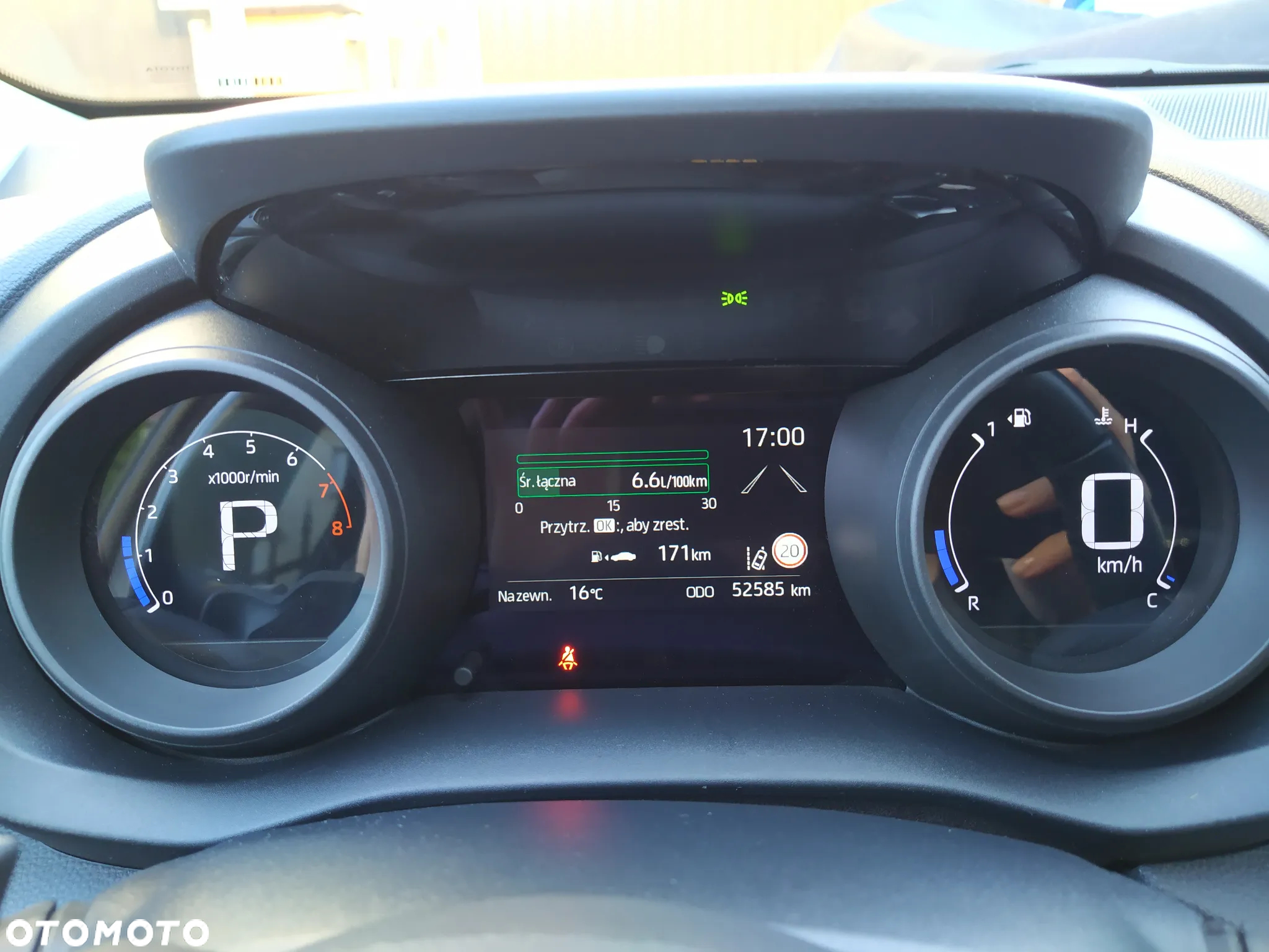 Toyota Yaris 1.5 Comfort CVT - 14