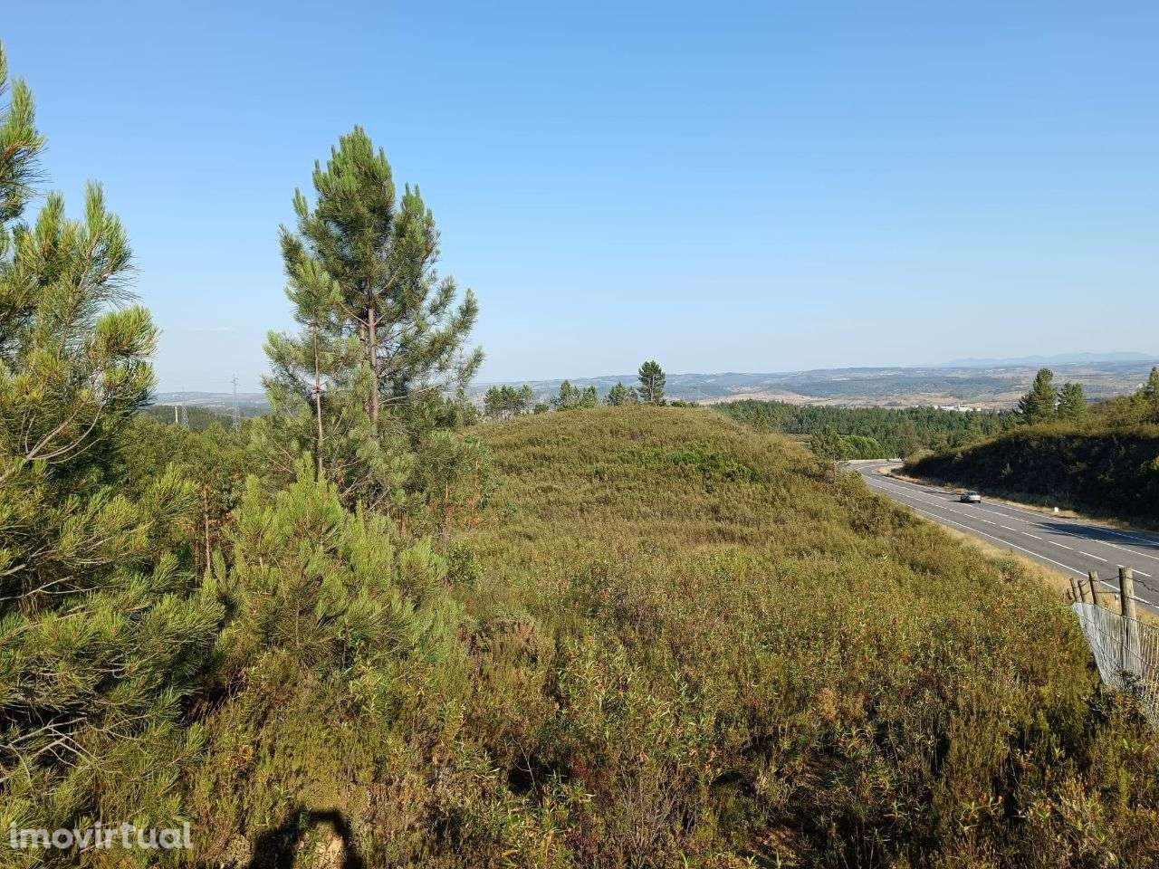 Terreno - Grande imagem: 2/8