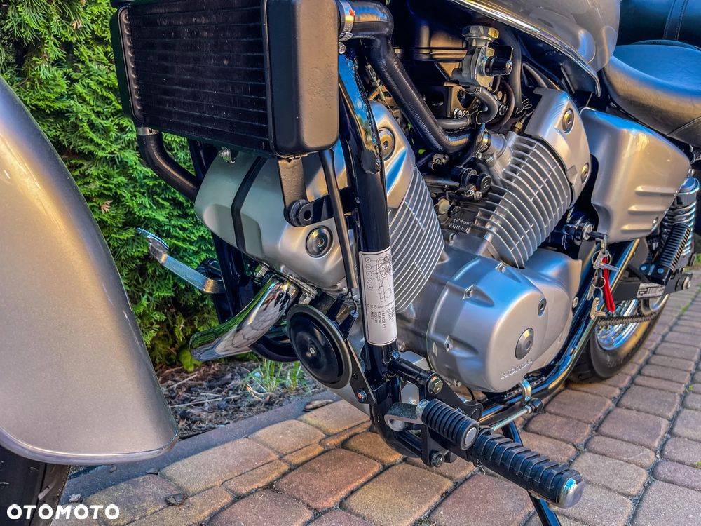 Honda Shadow - 21
