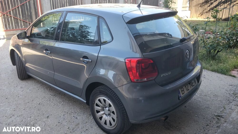 Volkswagen Polo 1.2 TSI Comfortline - 2