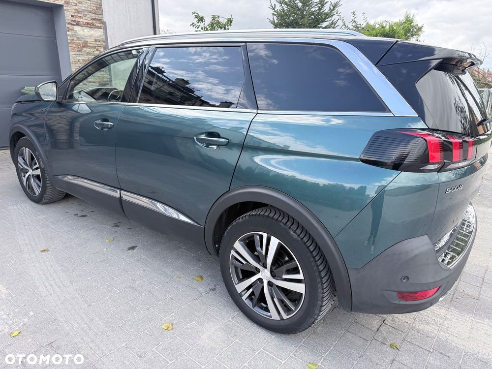 Peugeot 5008 - 3