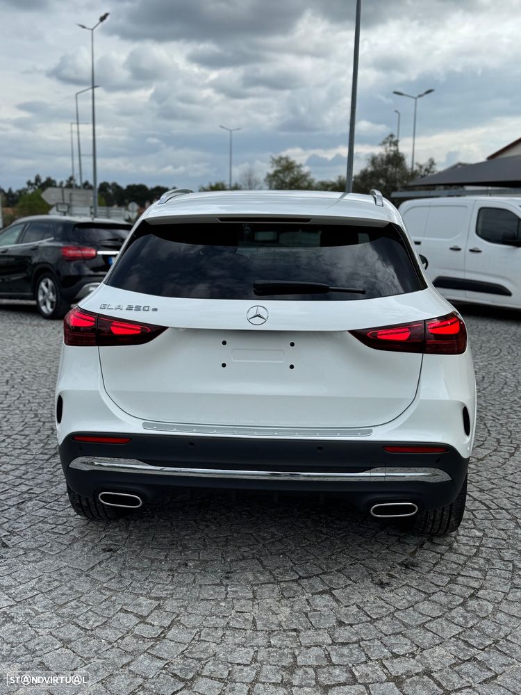 Mercedes-Benz GLA 250 e 8G-DCT AMG Line Advanced Plus - 5