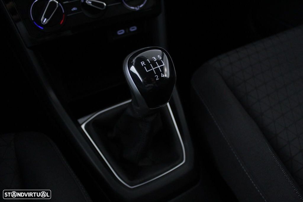 VW T-Cross 1.0 TSI Life - 30