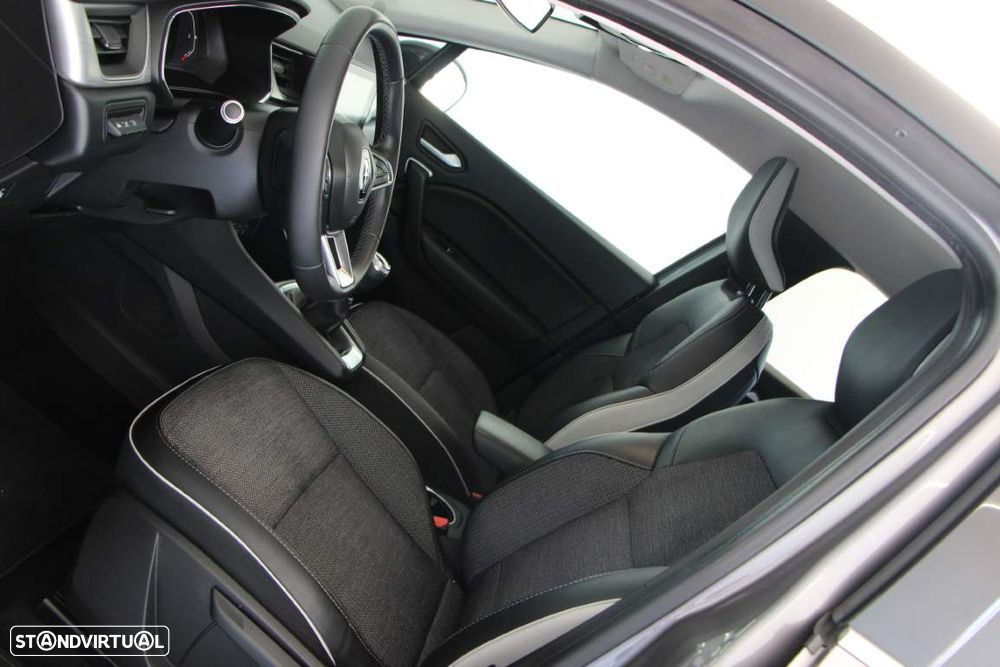 Renault Captur 1.0 TCe Exclusive Bi-Fuel - 31