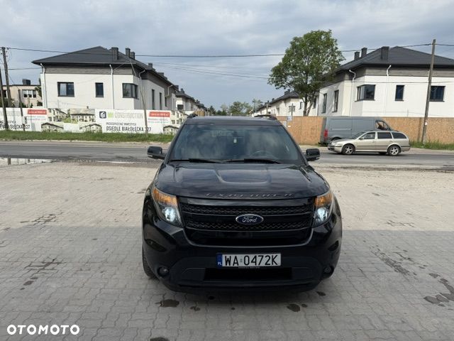Ford Explorer - 12