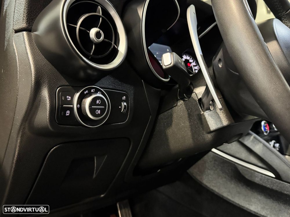 Alfa Romeo Stelvio 2.2 D Super AT8 - 47