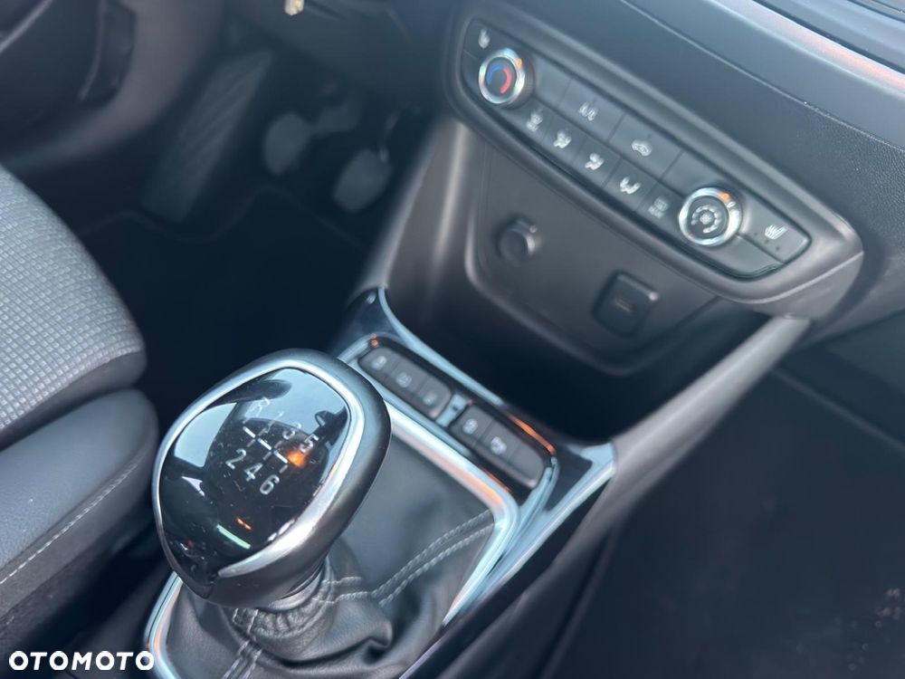 Opel Crossland 1.2 T Elegance - 28