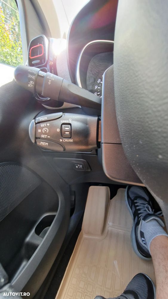 Citroën C3 AIRCROSS 1.2 PureTech S&S EAT6 Shine - 14
