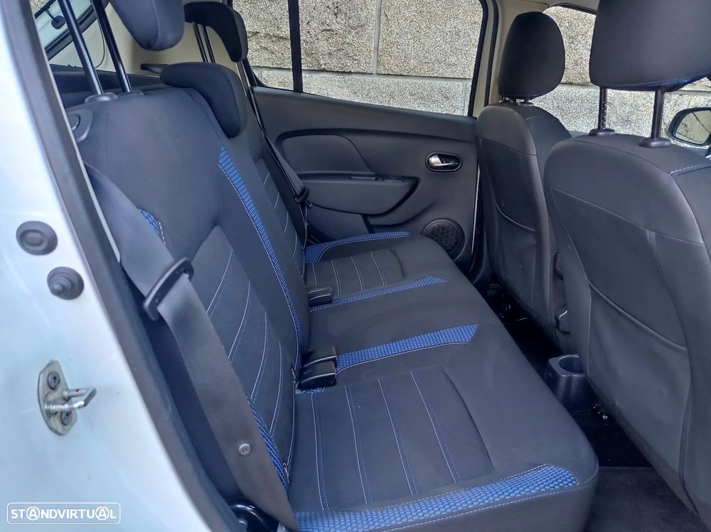 Dacia Sandero 0.9 TCe Stepway - 12