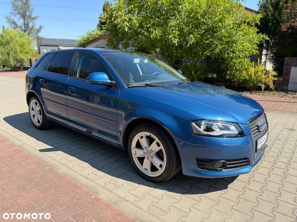 Audi A3 Sportback - 3